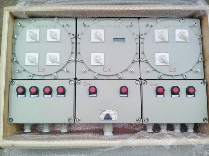 DIPA21T6粉塵防爆配電箱壁掛式油田專(zhuān)用防爆配電箱供應(yīng)